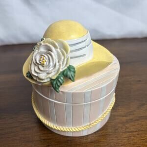 VTG Two's Company 3” Trinket Box Round Hat Box Yellow Flower Easter Spring Gift